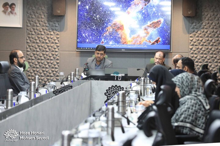 نشست  ادبیات مقاومت