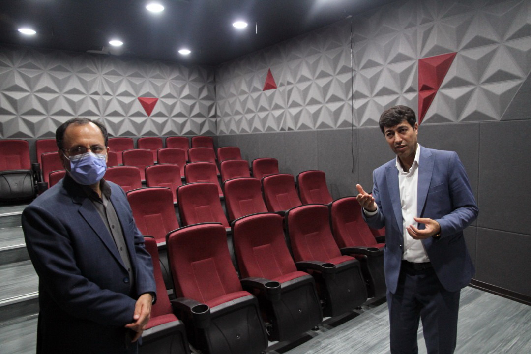 نصراللهی‌زاده: از نشانه‌های توسعه‌یافتگی، وجود سالن‌های سینمایی است