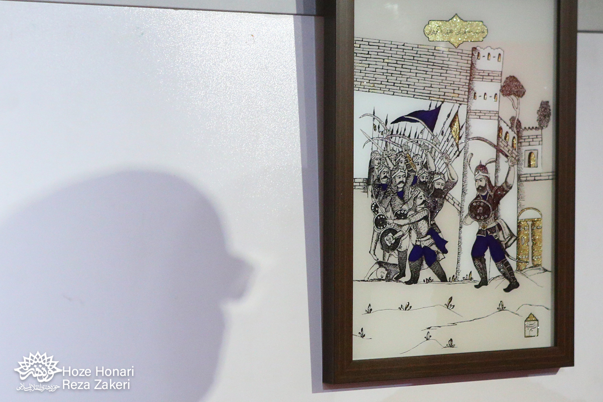گزارش تصویری| برپایی نمایشگاه «طوفان البکاء فی مقاتل الشهدا»