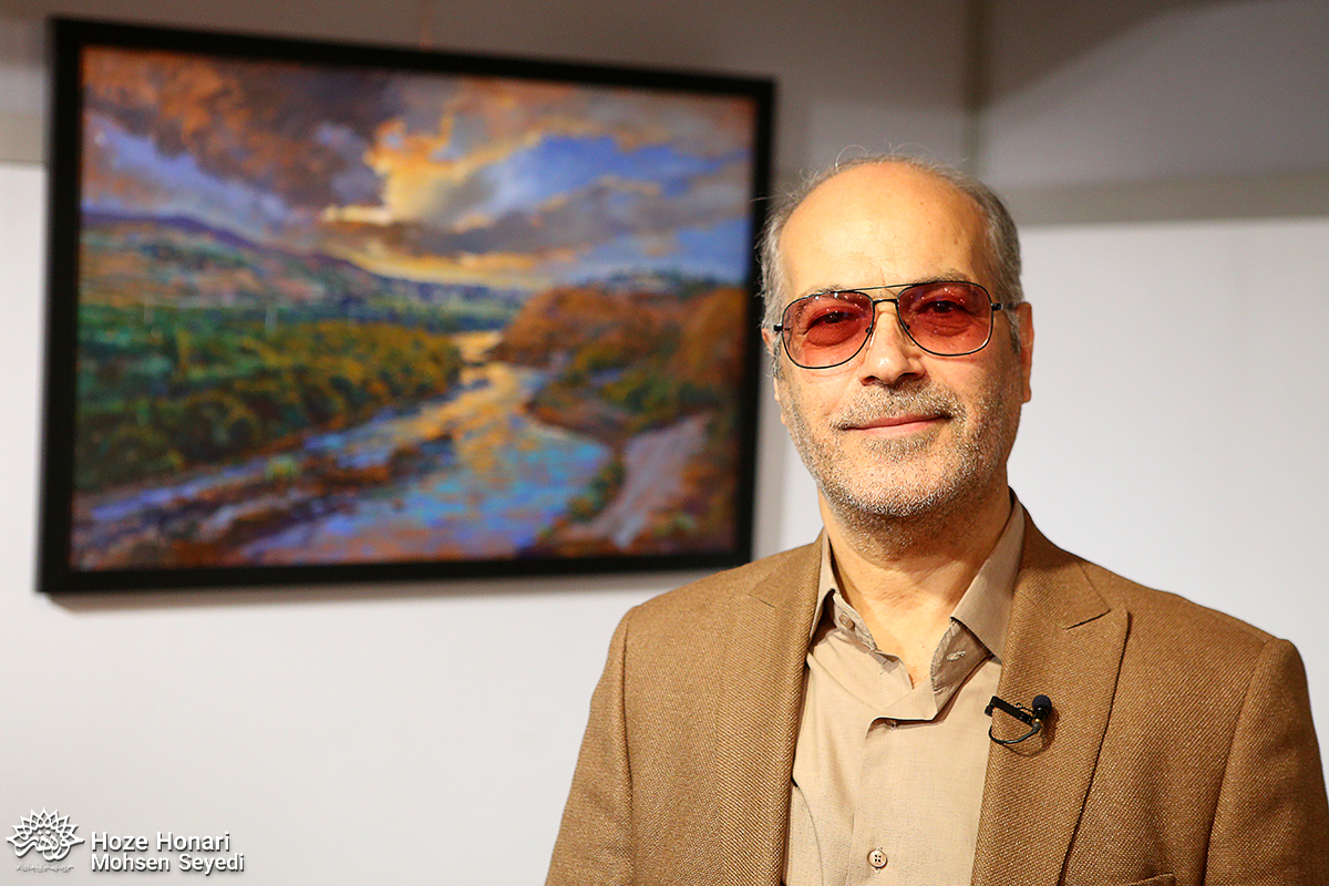 گنجی: نمایشگاه «نور، نگاه، رنگ» نگاهی نو به طبیعت ایران دارد