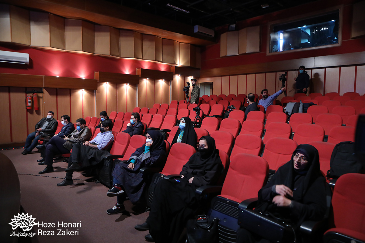 گزارش تصویری| سومین رویداد «کرسی» مدرسه کسب و کار ماه به روایت علیرضا قزوه