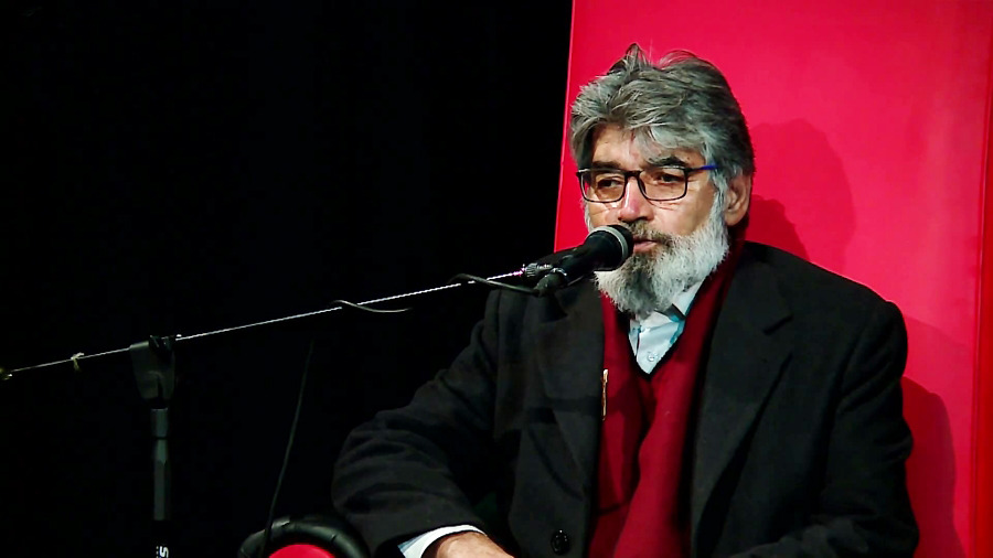 مسئولان نگذارند زبان فارسی دچار حوادث شود