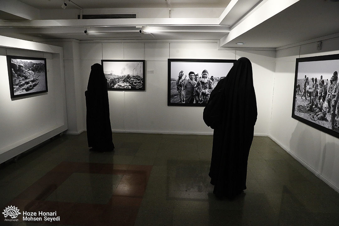 گزارش تصویری| افتتاح نمایشگاه عکس «نوبت ظفر» به مناسبت سالروز آزادسازی خرمشهر
