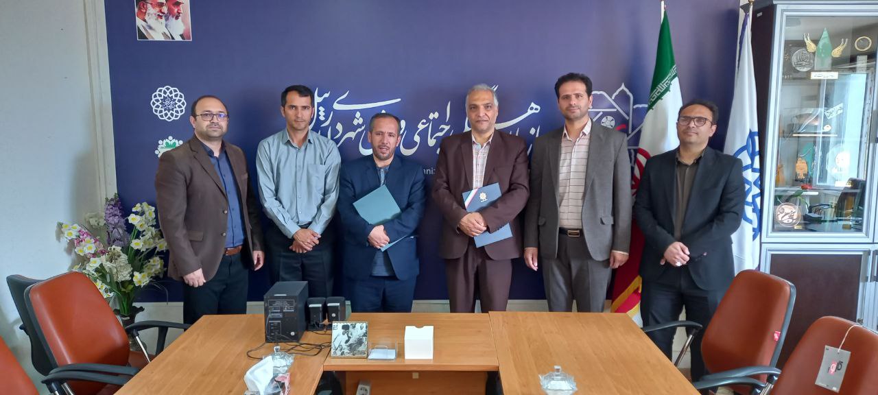 تفاهمنامه همکاری حوزه هنری اردبیل با سازمان فرهنگی شهرداری اردبیل امضا شد