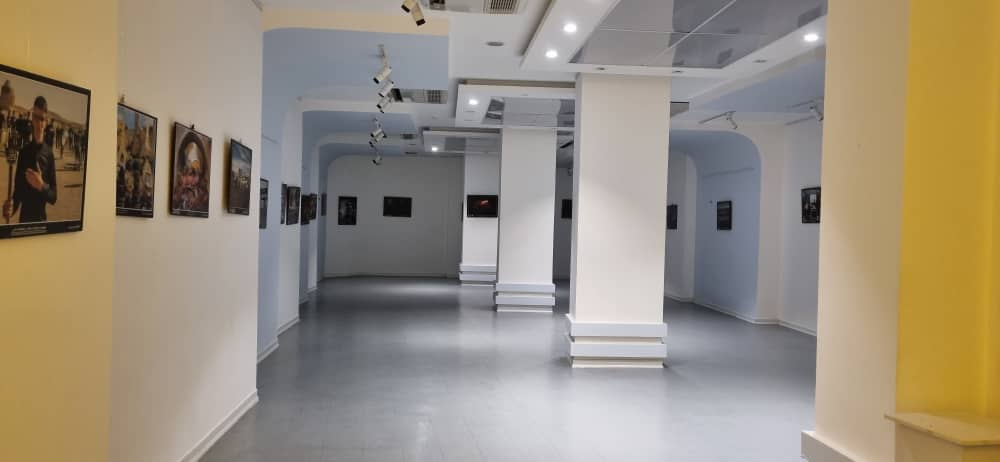 نمایشگاه منتخب 5 دوره عکس سوگواره «قاب شیدایی» در سنندج افتتاح شد