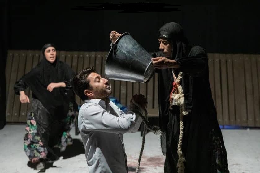 نمایش «مادرم زری سر زا رفت» به جشنواره منطقه ای تئاتر بوشهر راه یافت