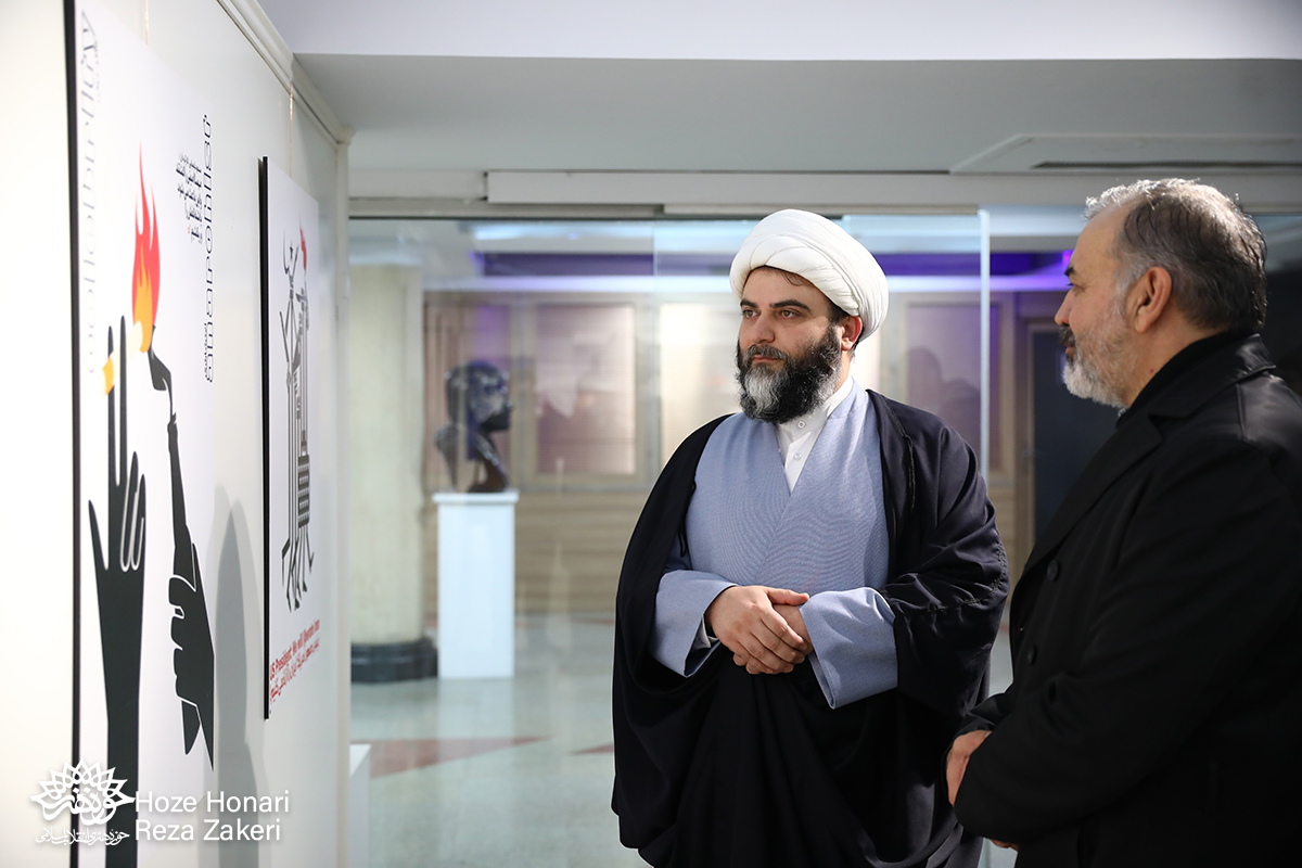 بازدید رئیس سازمان تبلیغات اسلامی از نمایشگاه «کارخودشونه»