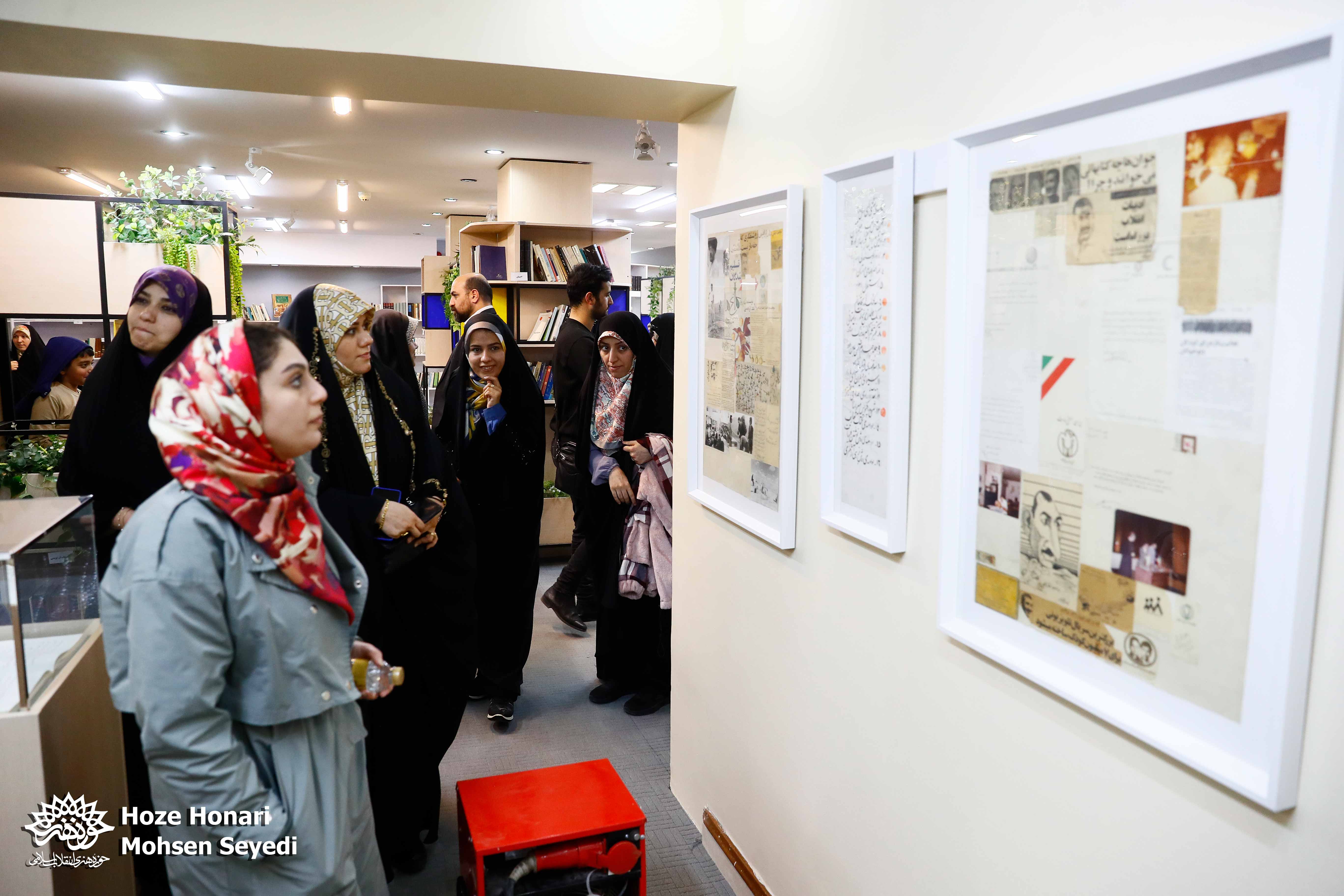 گزارش تصویری| بازدید اعضای کانون بانوی فرهنگ از کتابخانه نادر ابراهیمی